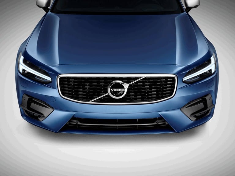 volvo-v90-2.0-190cv-D4-AT-r-design-fanali-anteriori