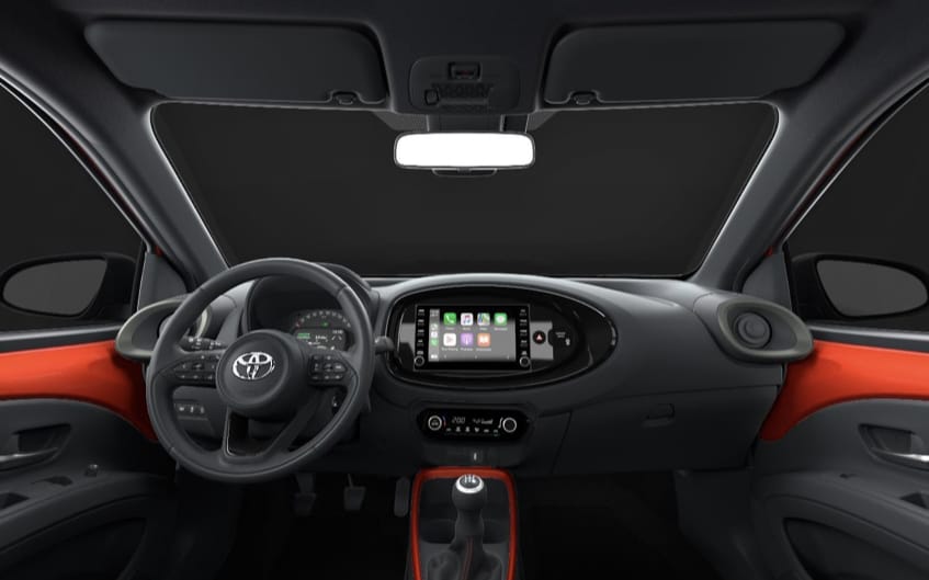 Toyota Aygo X Style 1.0 VVT-i - Chili Red &Black Met 2022.004